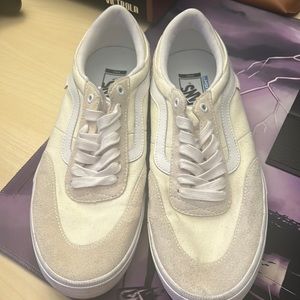 Low Top Vans Men Size 10.5 Used